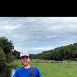 Meet your Posher, Ty